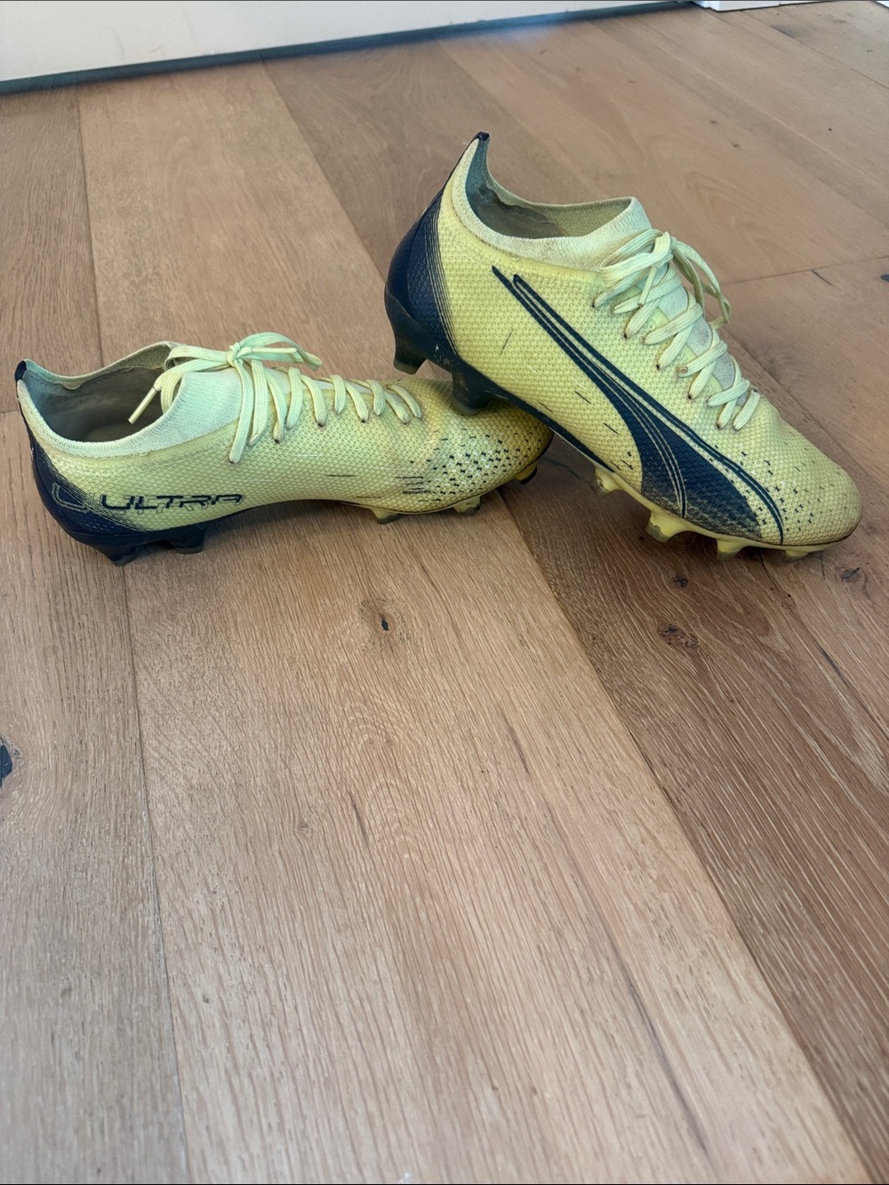 Puma Men’s Soccer Cleats in Yellow with Black Accents Ultra